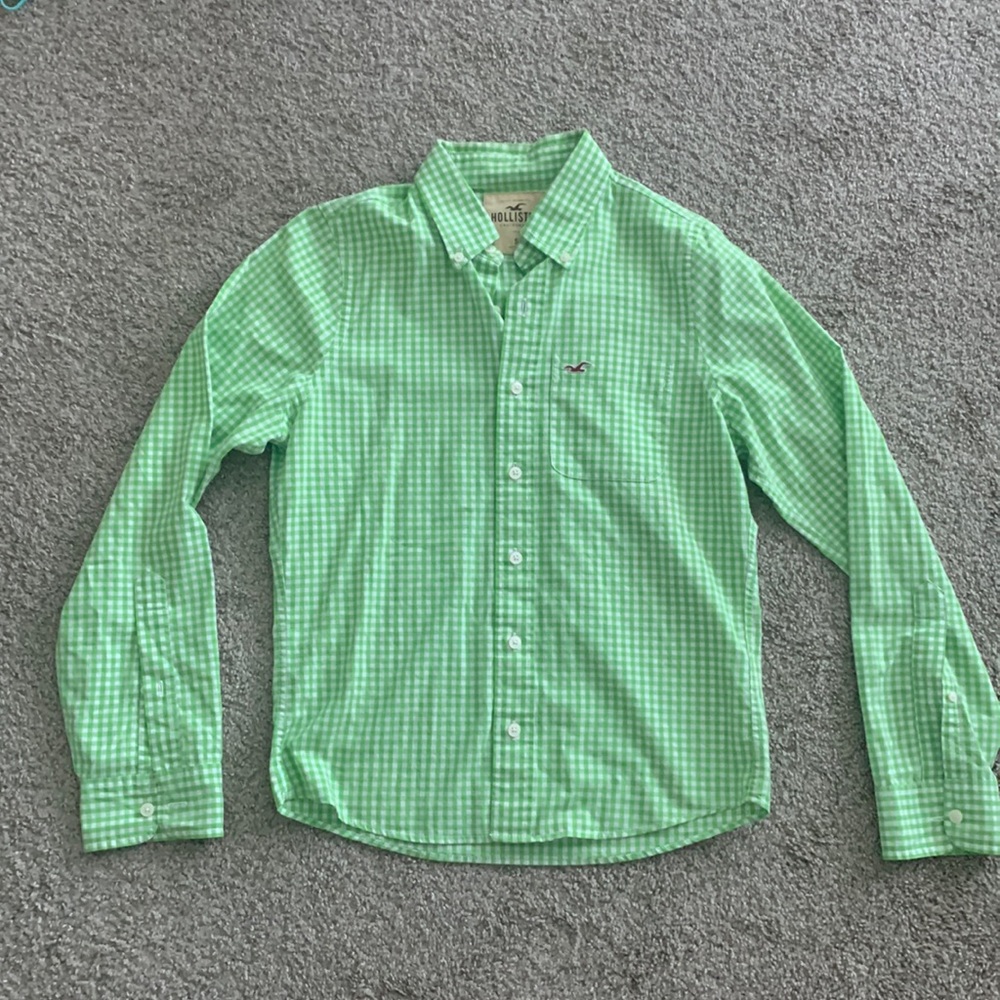 Hollister shirt